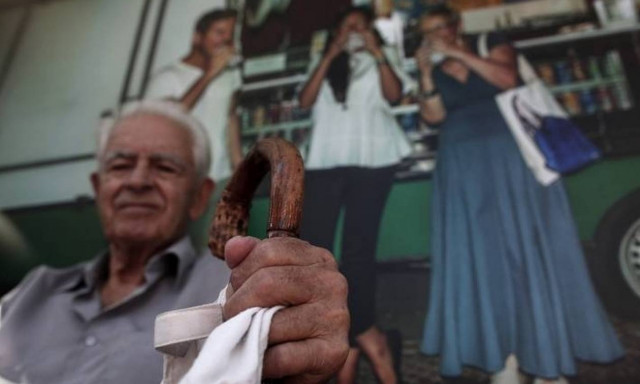 Νέα εμπλοκή στο εισόδημα κοινωνικής αλληλεγγύης - Στον «αέρα» η χρηματοδότησή του