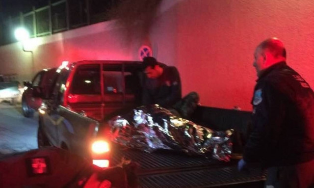 Τραυματίστηκε σε τροχαίο και τον μετέφεραν στο νοσοκομείο πάνω σε… καρότσα! (photos)