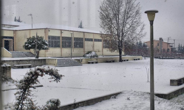 Καιρός: Πώς θα λειτουργήσουν την Τρίτη τα σχολεία στη Θεσσαλονίκη