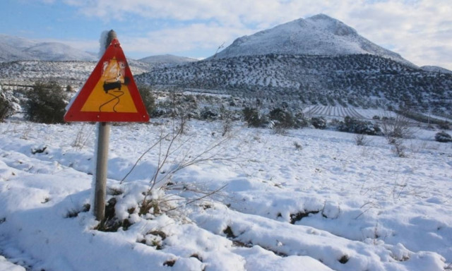 Καιρός ΤΩΡΑ: Προβλήματα στην Πελοπόννησο - Έκλεισαν τμήματα της Πατρών - Πύργου