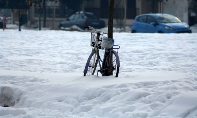 Καιρός: Έντονα φαινόμενα σε όλη την χώρα με χιόνια και βροχές