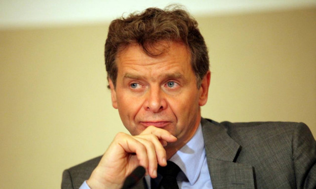 «Βόμβα» Τόμσεν: Η Ελλάδα θα υποφέρει φρικτά από την ανεργία για 21 χρόνια