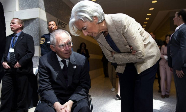 Νταβός - Παγκόσμια Ομοσπονδία Συνδικάτων: Καταστρέψατε την Ελλάδα!