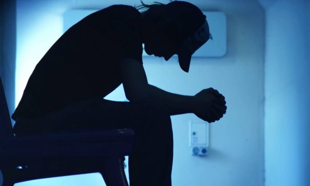 Σοκ στην Πάτρα με φοιτητή (pics)