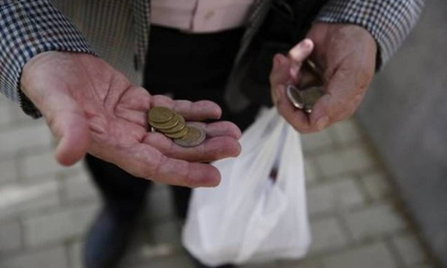 Έρευνα ΓΣΕΒΕΕ - Στοιχεία όλεθρος: Το 35% των πολιτών ζει με εισοδήματα κάτω των 10.000