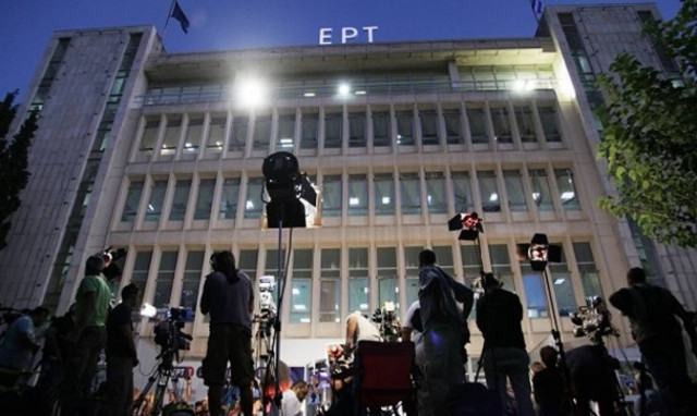 ΕΡΤ και Νέα Δημοκρατία «σφάζονται» για τους σχολιαστές της κρατικής τηλεόρασης