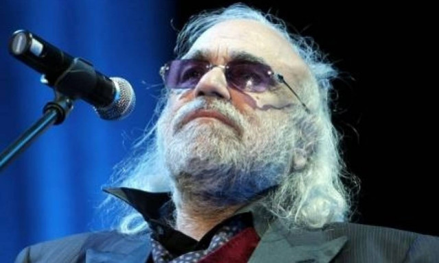 Σαν σήμερα το 2015 «έφυγε» ο διεθνούς φήμης Έλληνας τραγουδιστής Ντέμης Ρούσσος