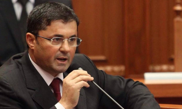 Αλβανός βουλευτής: Οι Έλληνες είναι ρατσιστές!