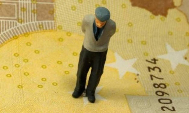 Συντάξεις Φεβρουαρίου 2017: Οι ημερομηνίες πληρωμής για όλα τα Ταμεία