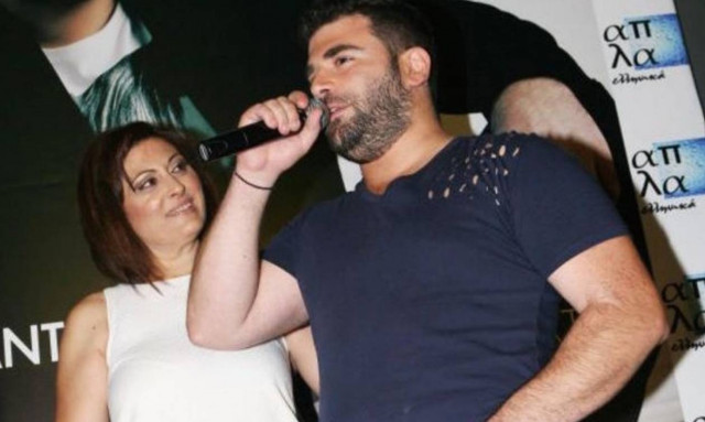 Παντελής Παντελίδης: Όλη η αλήθεια για το «τηλεφώνημα» της Αρναούτη στη μητέρα του Παντελή!