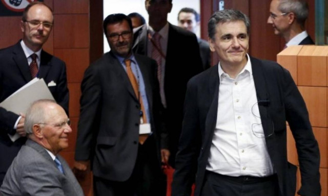 Eurogroup LIVE: Έκτακτη συνάντηση Τσακαλώτου - Σόιμπλε - Άρρωστος ο Τόμσεν