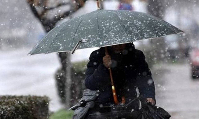 Καιρός: Τσουχτερό κρύο και βροχές το Σαββατοκύριακο