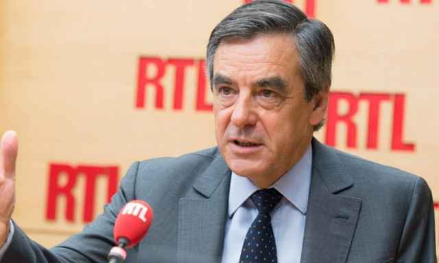 Γαλλία: Ο Φιγιόν παραμένει στην κούρσα για την προεδρία