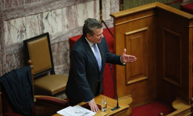 Σύσκεψη Τάσου Πετρόπουλου με παραγωγικούς φορείς στην Κομοτηνή