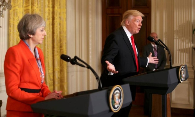 Συνάντηση Τραμπ-Μέι: Το Brexit θα είναι μια «υπέροχη» εξέλιξη για τη Βρετανία (vid)