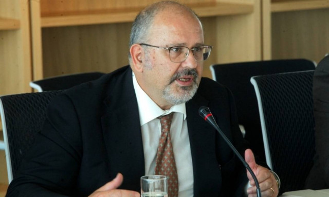 Ξυδάκης: Πολιτική συναίνεση για να μην δεσμευτεί η Ελλάδα με νέα μέτρα