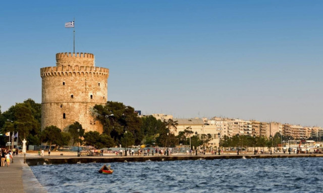 Συναγερμός στο κέντρο της Θεσσαλονίκης