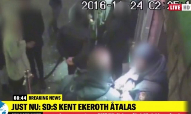 Σουηδία: Απαγγέλθηκαν κατηγορίες σε ακροδεξιό βουλευτή που χαστούκισε πολίτη έξω από κλαμπ (video)