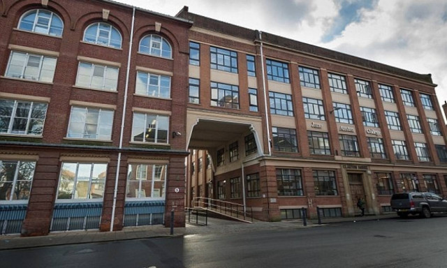 Θλίψη! 12χρονος πέθανε από πτώση στις σκάλες του σχολείου