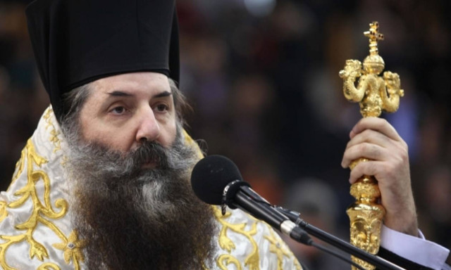 Η λάσπη κατά του Μητροπολίτη Πειραιά δεν θα περάσει!
