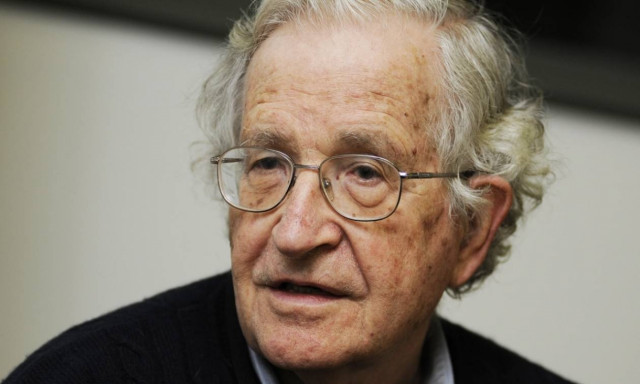 Tσόμσκι: Κτηνώδης η συμπεριφορά των Βρυξελλών στην Ελλάδα