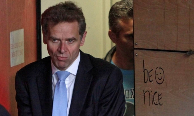 Στον «αέρα» η Ελλάδα: Απίθανη η έγκριση της δόσης από το Eurogroup