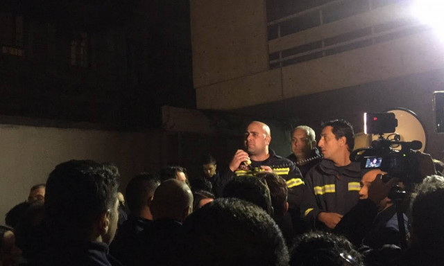 Αποφασισμένοι για όλα οι πυροσβέστες - «Μπάχαλο» με τη μονιμοποίηση τους