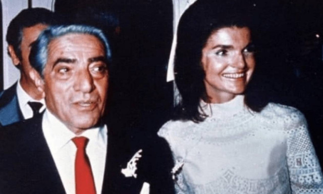 Σε δημοπρασία επιστολές της Κένεντι γραμμένες στη θαλαμηγό Χριστίνα