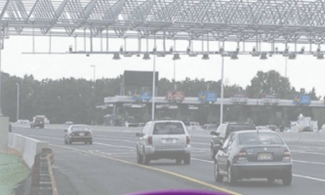 Ομογενής συνελήφθη στη Ν. Υόρκη για χρέη και πρόστιμα από διόδια $28.000