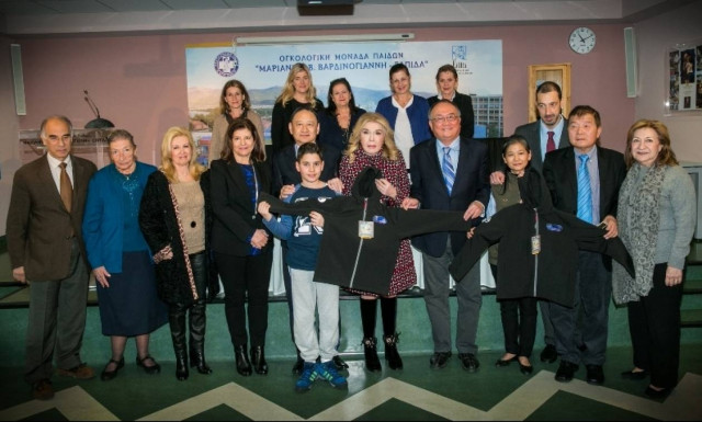 Ο Σύλλογος «Ελπίδα» διανέμει 10.000 μπουφάν σε παιδιά ευπαθών κοινωνικών ομάδων