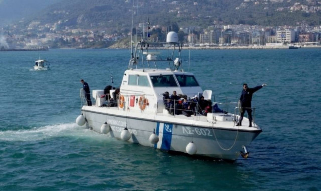 Greece returns twenty migrants to Turkey