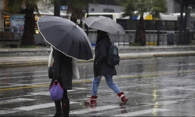 Νέα επιδείνωση του καιρού τη Δευτέρα με βροχές και πτώση της θερμοκρασίας