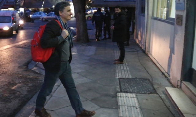 Τσακαλώτος καρφώνει Τσίπρα: Διαπραγματευτικός ελιγμός η δήλωση «δεν θα δεχθούμε ούτε ένα ευρώ μέτρα»