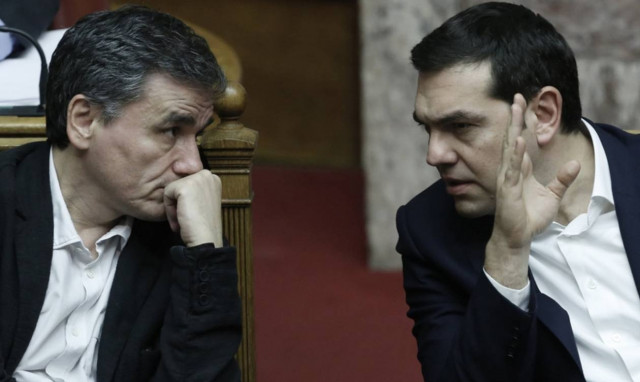 «Αντάρτικο» από την κυβέρνηση στους δανειστές και νέα μέτρα προ των πυλών