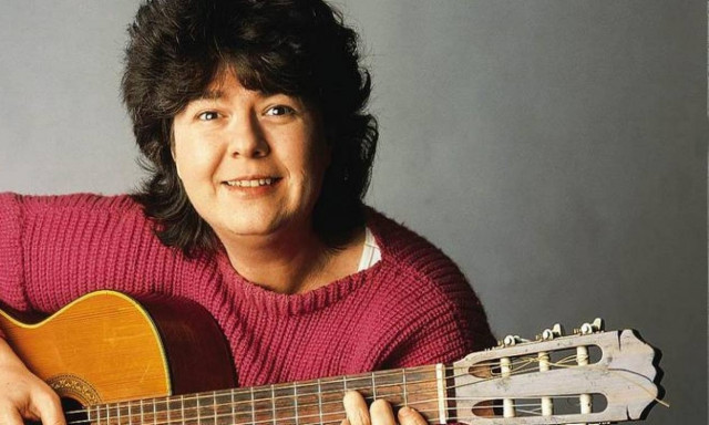 Αγωνία για την Αρλέτα! Δίνει μάχη για να κρατηθεί στη ζωή