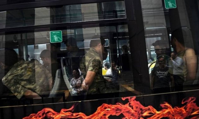 Τούρκοι αξιωματικοί ζητούν άσυλο σε Ολλανδία και Βέλγιο