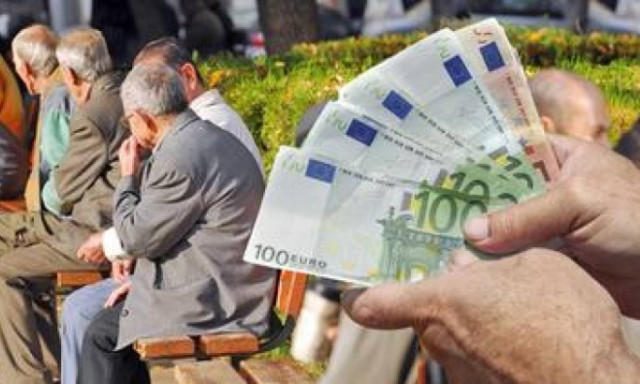 Εθνική Σύνταξη 384 ευρώ: Ποιοι την δικαιούνται και με ποια κριτήρια
