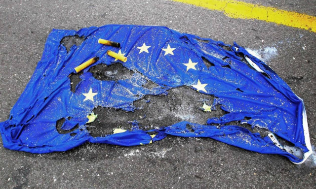 Διγλωσσία, αλαλούμ και σενάρια τρόμου για Grexit