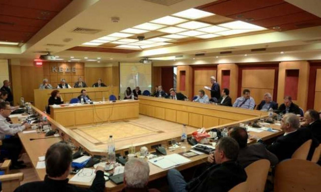 ΚΕΔΕ: Συνεδριάζει αύριο παρουσία Χαρίτση -ΕΣΠΑ, ν/σ ΥΠΕΣ στην ατζέντα