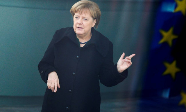 Πίσω από την πλάτη της Μέρκελ η στενή συνεργασία γερμανικών και αμερικανικών υπηρεσιών πληροφοριών