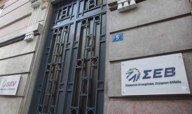 Φοροδιαφυγή: Κόλπα με απλήρωτη εργασία, κλειστά «βιβλία» και εικονικές παραγγελίες