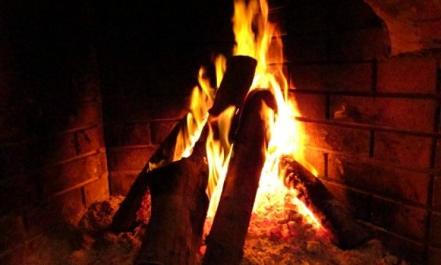 Τραγωδία στη Φθιώτιδα: Την σκότωσε το τζάκι που άναψε για να ζεσταθεί