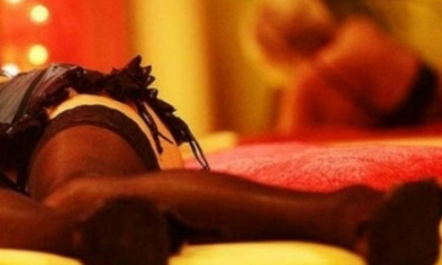 Συλλήψεις σε ελέγχους σε οίκους ανοχής στο κέντρο της Αθήνας