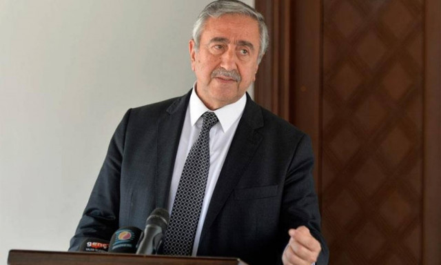 Κυπριακό: Αιχμές Ακιντζί κατά Αναστασιάδη για τις διαπραγματεύσεις