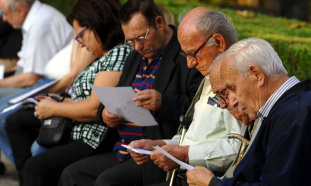 Νέο ΣΟΚ: Μειώσεις έως και 65% στις παλαιές συντάξεις με την κατάργηση της προσωπικής διαφοράς!