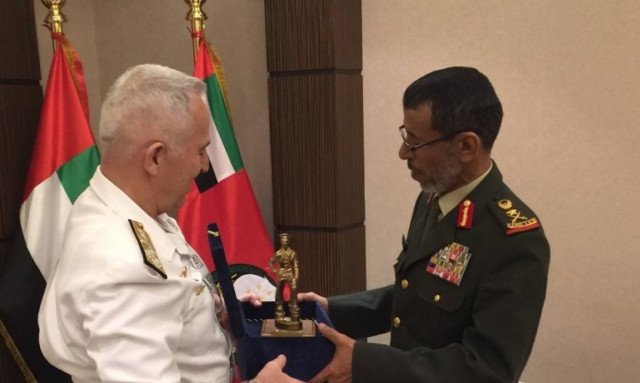 Στα ΗΑΕ και στην IDEΧ 2017 ο Α/ΓΕΕΘΑ (pics)