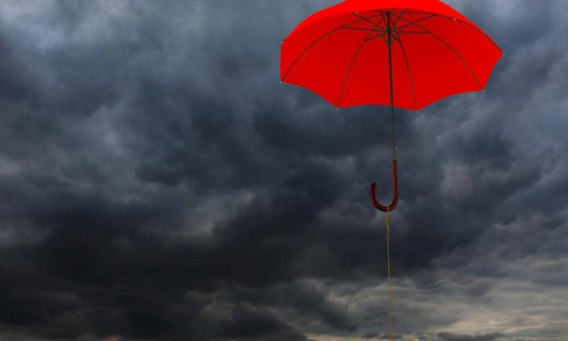 Καιρός τριήμερο Καθαράς Δευτέρας – Η ΕΜΥ προειδοποιεί: Έρχονται βροχές, καταιγίδες και χιόνια