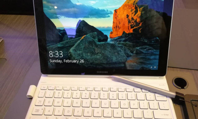 MWC 2017: «Επιστροφή» στα Windows και στα tablets για τη Samsung