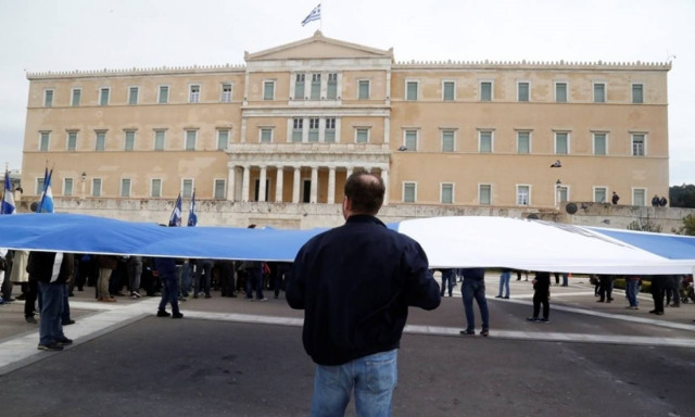 Independent: Η πληγή από το ελληνικό χρέος είναι και ανθρωπιστική