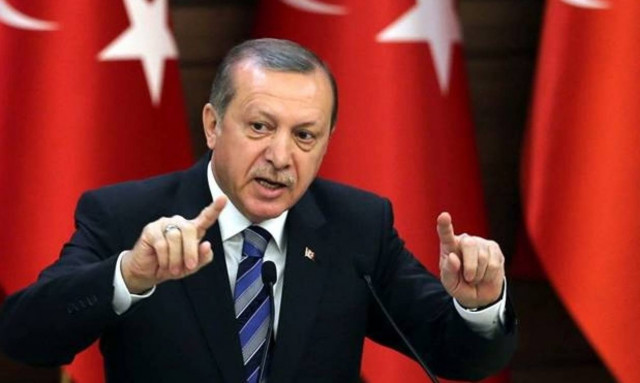 Ερντογάν: Επόμενος στόχος η Ράκα - Έριξε τις μετοχές της Χουριέτ